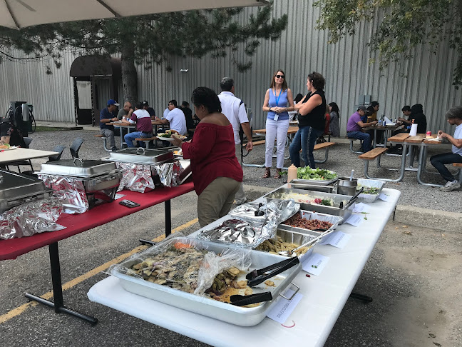 Opinii despre FOOD CABBIE BISTRO FOOD TRUCK (LIVE ON-SITE CATERING) în Richmond Hill - Hospitality and gastronomy