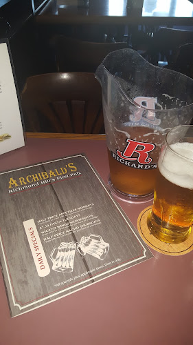 8950 Yonge St, Richmond Hill, ON L4C 6V5