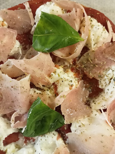 Comentarii opinii despre Pinetree Catering