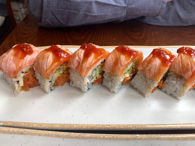 Sima Sushi - Hospitality and gastronomy