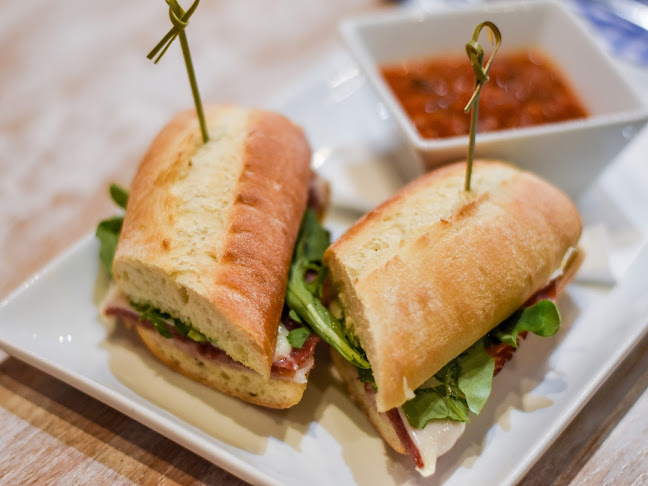 Italian Table - Hospitality and gastronomy