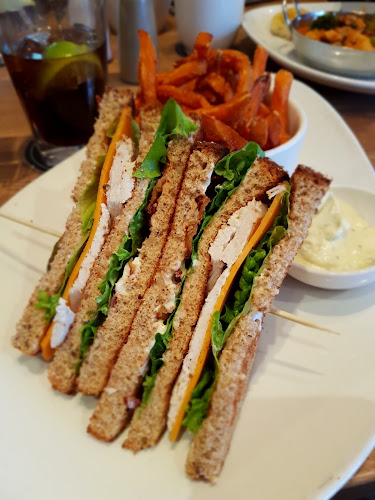 Moxies Prince George Restaurant - Prince George