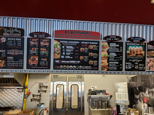 Opinii despre Fatburger Quance St. în Regina - Hospitality and gastronomy