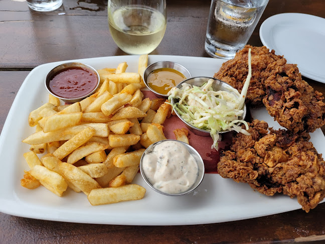 Sociable Kitchen + Tavern - Brantford