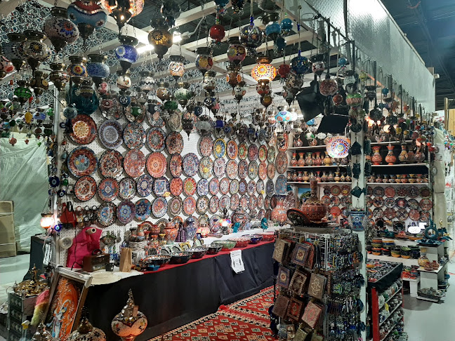 Comentarii opinii despre Mississauga Flea Market