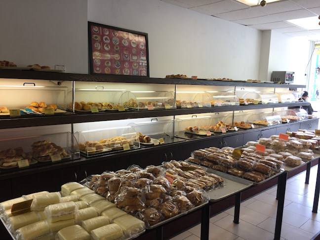 Ding Dong Pastries & Cafe