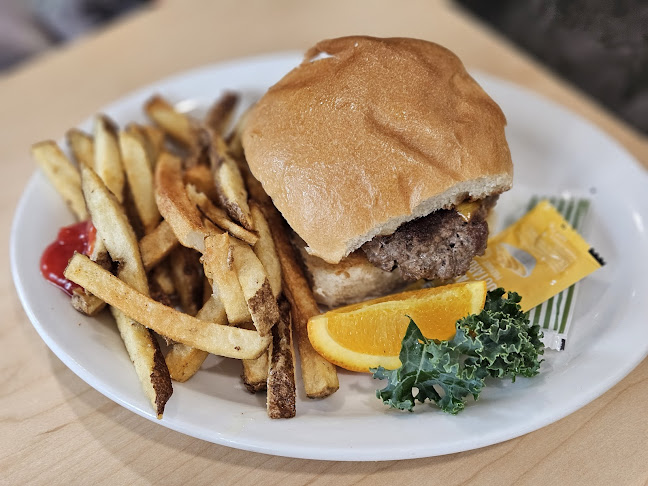 835 Princess Ave, Brandon, MB R7A 0P5