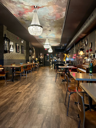 Comentarii opinii despre The Brazen Café