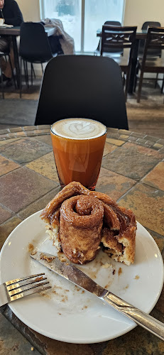 Opinii despre City Perks Coffeehouse în Saskatoon - Hospitality and gastronomy