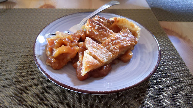 Gabi & Jules Handmade Pies and Baked Goodness - Port Moody