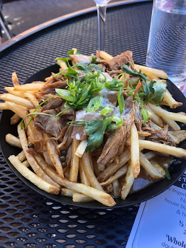 Comentarii opinii despre Black Dog Tavern