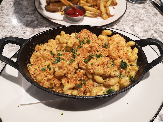 Smash Kitchen and Bar - Hospitality and gastronomy