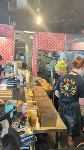 Comentarii opinii despre Downlow Chicken Shack