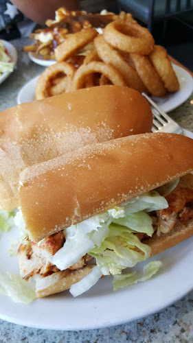 Nikos Restaurant - Winnipeg