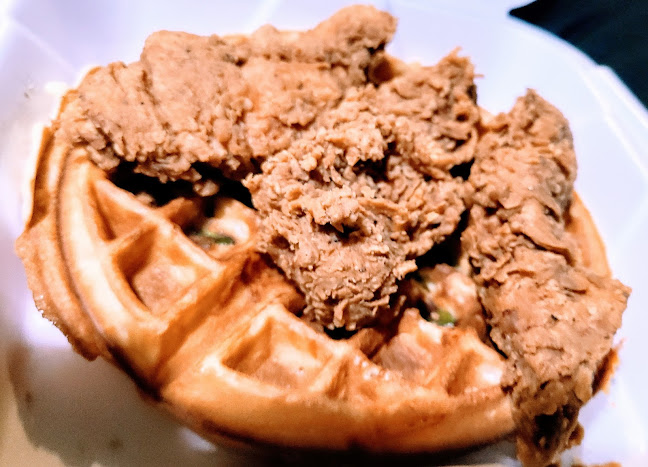 Opinii despre Broast Chicken and Waffles în Mississauga - Hospitality and gastronomy