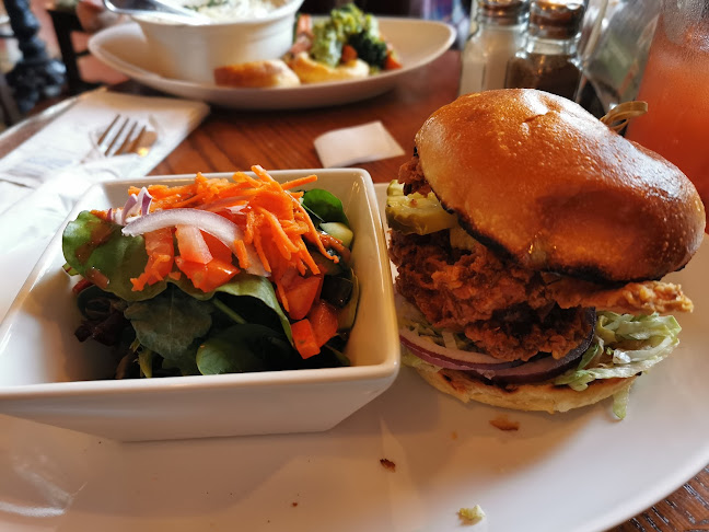 D'Arcy McGee's - Hospitality and gastronomy