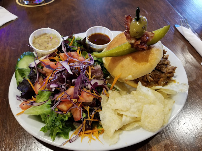 41 Rue Laval, Gatineau, QC J8X 3G8