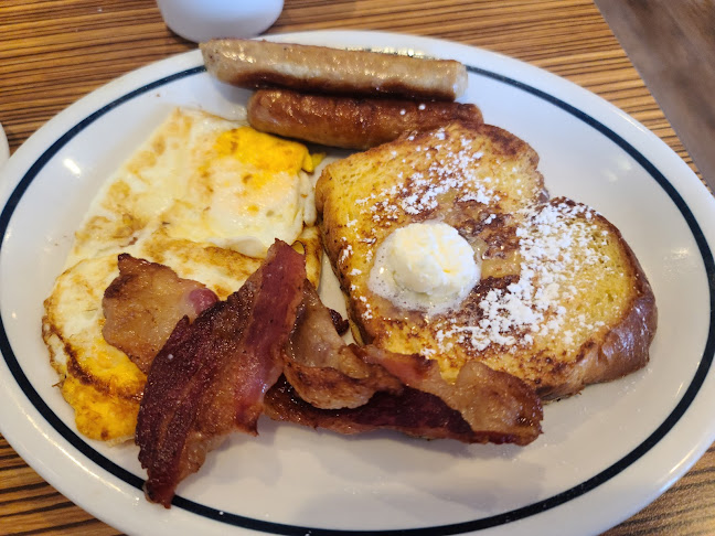 2580 Mountain Rd, Moncton, NB E1C 2T9