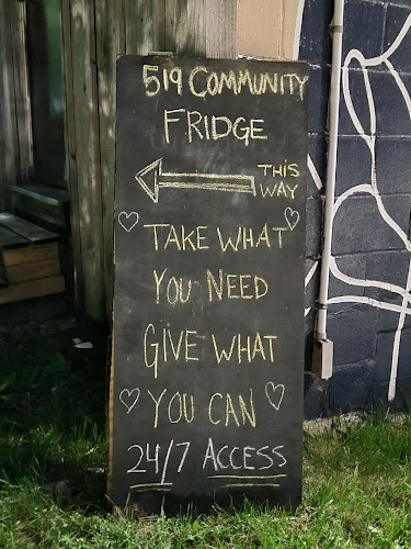 Cafe Pyrus Outpost - Hospitality and gastronomy