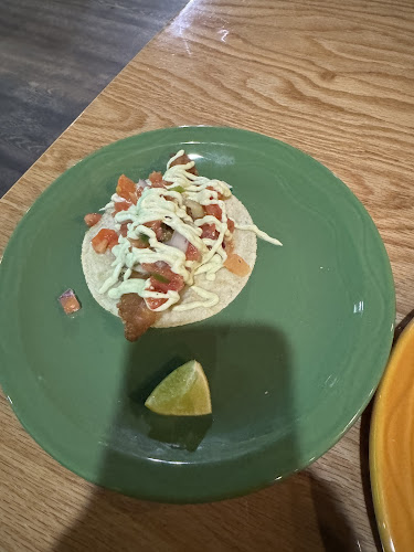 698 Arthur St W, Thunder Bay, ON P7E 5R8