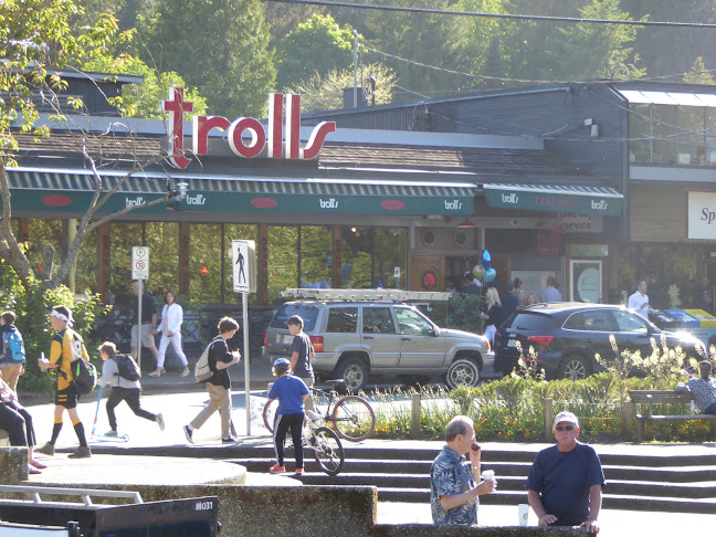 Troll's Restaurant - West Vancouver