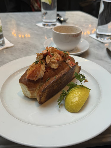 3401 Dufferin St, Toronto, ON M6A 2T9