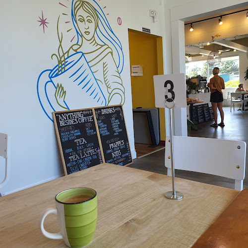 Opinii despre Buzz Coffee House în Nanaimo - Hospitality and gastronomy