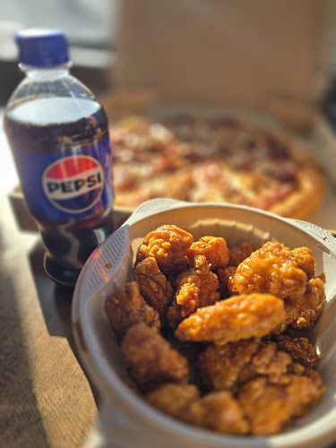 Opinii despre Pizza Hut în Lloydminster - Hospitality and gastronomy