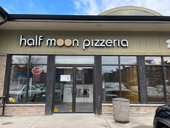 Comentarii opinii despre Halfmoon pizzeria