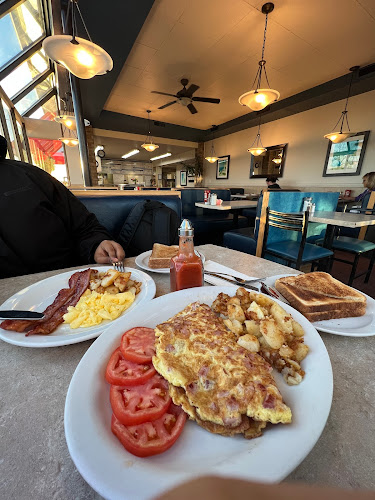 2238 Mountainside Dr, Burlington, ON L7P 1B5