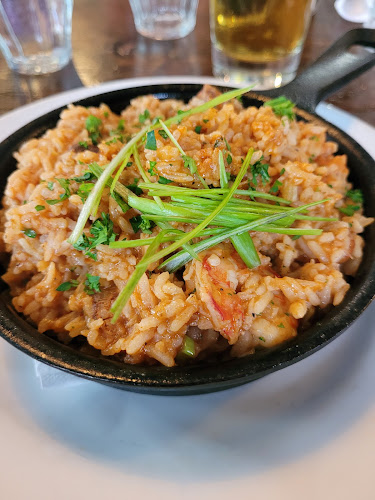 Opinii despre Chewies Oyster Bar Kitsilano în Vancouver - Hospitality and gastronomy