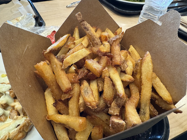 312 Grays Rd, Hamilton, ON L8E 1V5