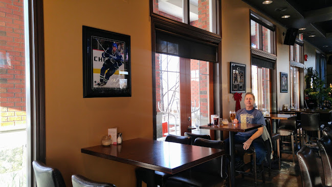 Kettle Valley Public On Main Bar & Grill - Hospitality and gastronomy