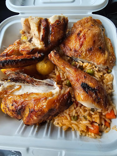 735 Twain Ave, Mississauga, ON L5W 1X1