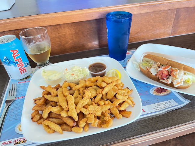 Ouellet Fish and Family Restaurant - Hospitality and gastronomy