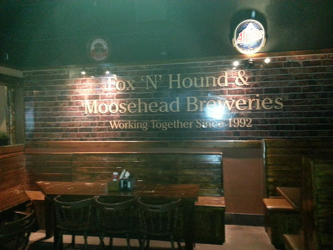 Comentarii opinii despre Fox & Hound Neighbourhood Pub