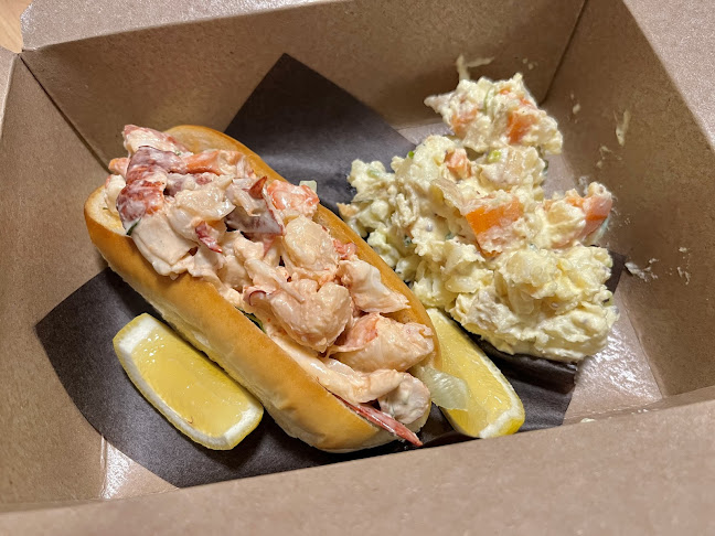 Tide and Vine Oyster House - Hospitality and gastronomy