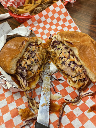 Opinii despre Beaks Chicken (East Regina) în Regina - Hospitality and gastronomy