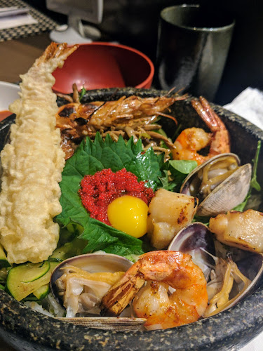 236 Adelaide St W, Toronto, ON M5H 1W7