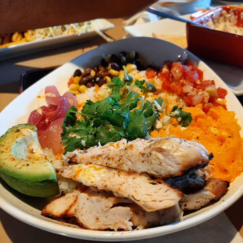 2960 Kingsway Dr #15A, Kitchener, ON N2C 1X1