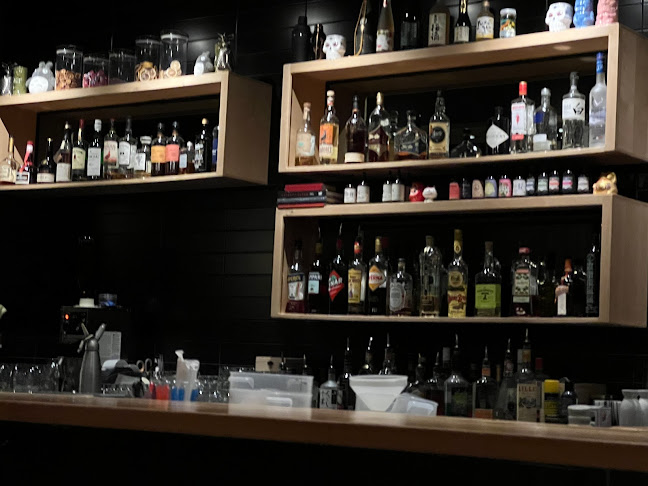 Comentarii opinii despre Sticks and Stones