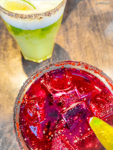 334 6th St, New Westminster, BC V3L 3A8