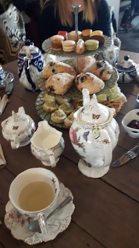 Cafe Cristal - Hospitality and gastronomy