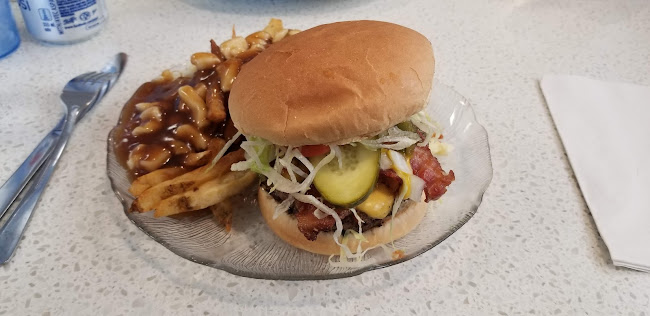 Burger World - Hospitality and gastronomy