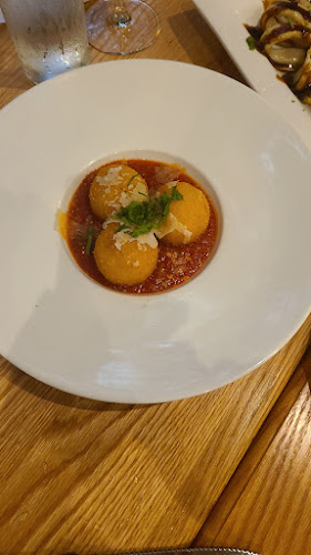 1305 Pickering Pkwy, Pickering, ON L1V 3P2