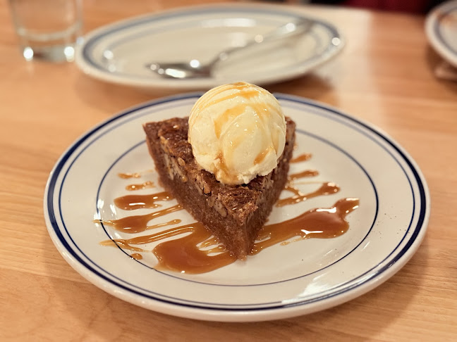 Opinii despre MEAT în Edmonton - Hospitality and gastronomy