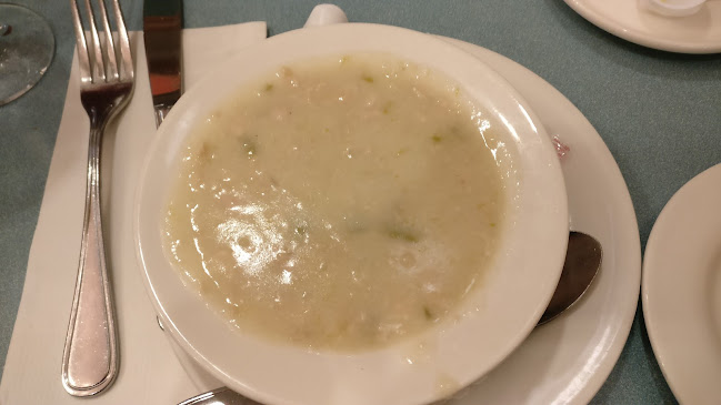 Comentarii opinii despre Peter's on Eglinton Restaurant