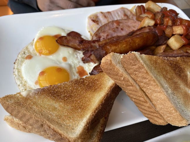 K's Grill-Breakfast & Lunch - Hospitality and gastronomy