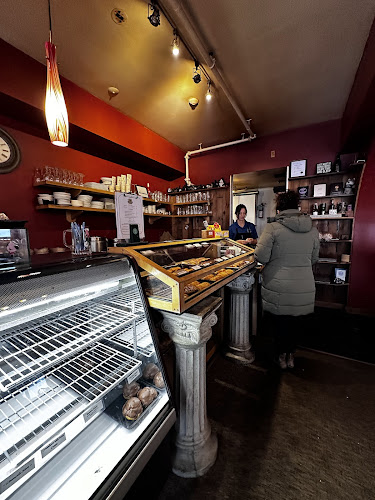 Opinii despre Bugaboos Bakery Cafe în Vernon - Hospitality and gastronomy