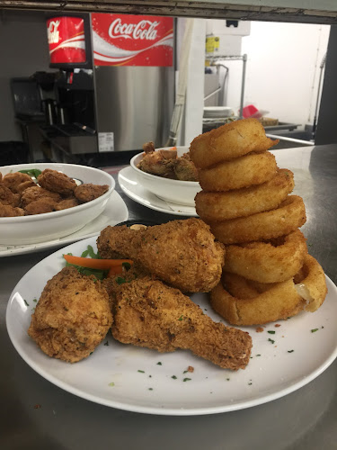 Opinii despre The Proper Eats & Drinks în Lloydminster - Hospitality and gastronomy